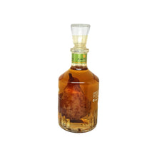Load image into Gallery viewer, Giffard Carafe Eau de Vie Pear William (With Pear Inside)
